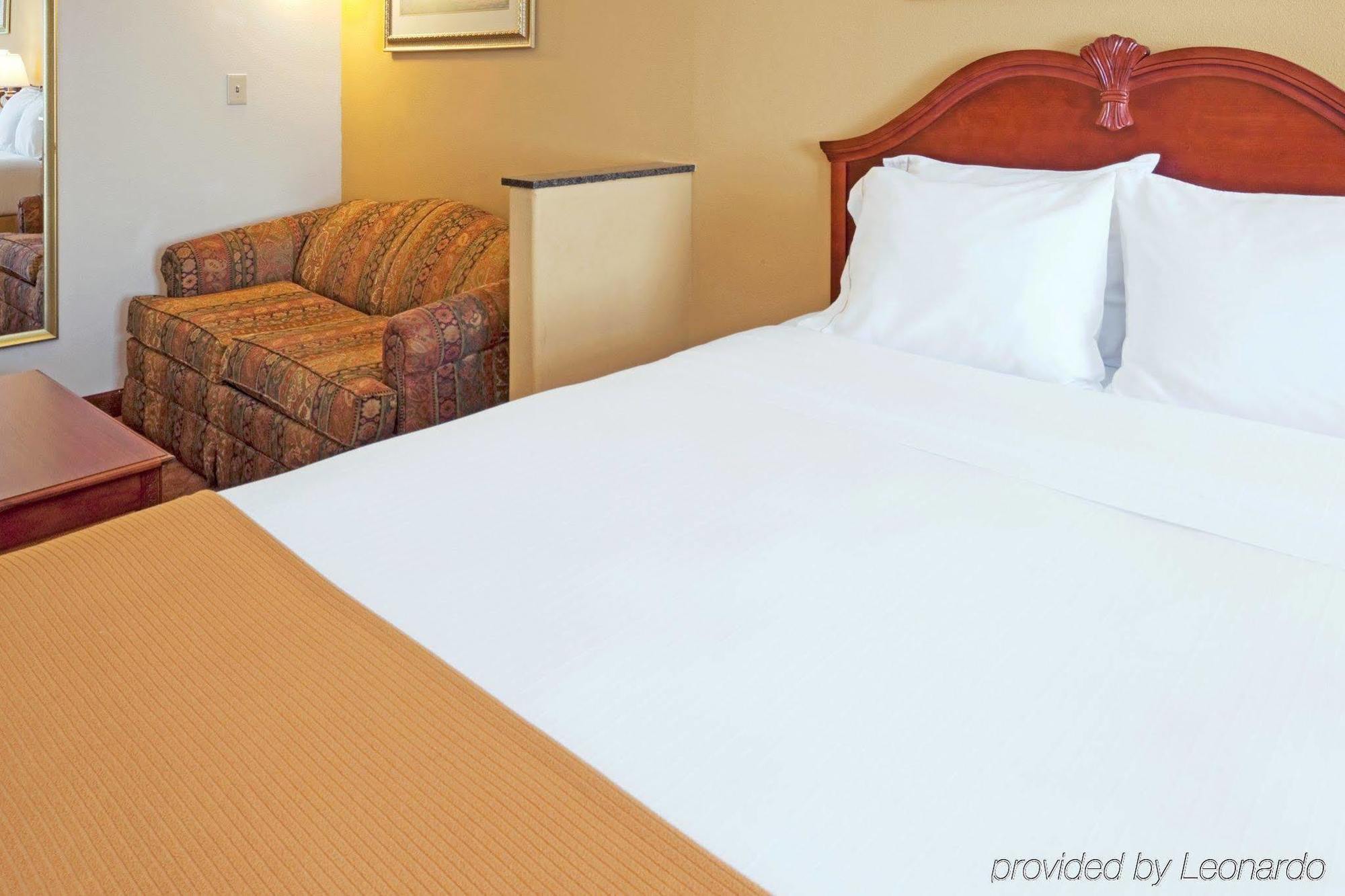 Holiday Inn Express & Suites Dallas - Duncanville, An Ihg Hotel Szoba fotó